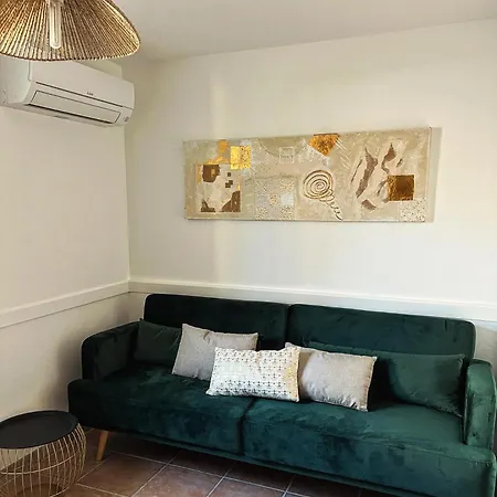 Homestay Charmant Studio